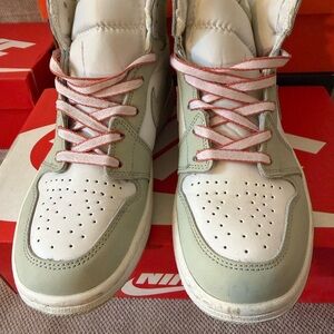 Nike Jordan’s Seafoam